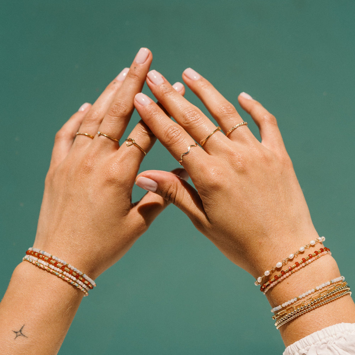 Thin Flower Band Ring