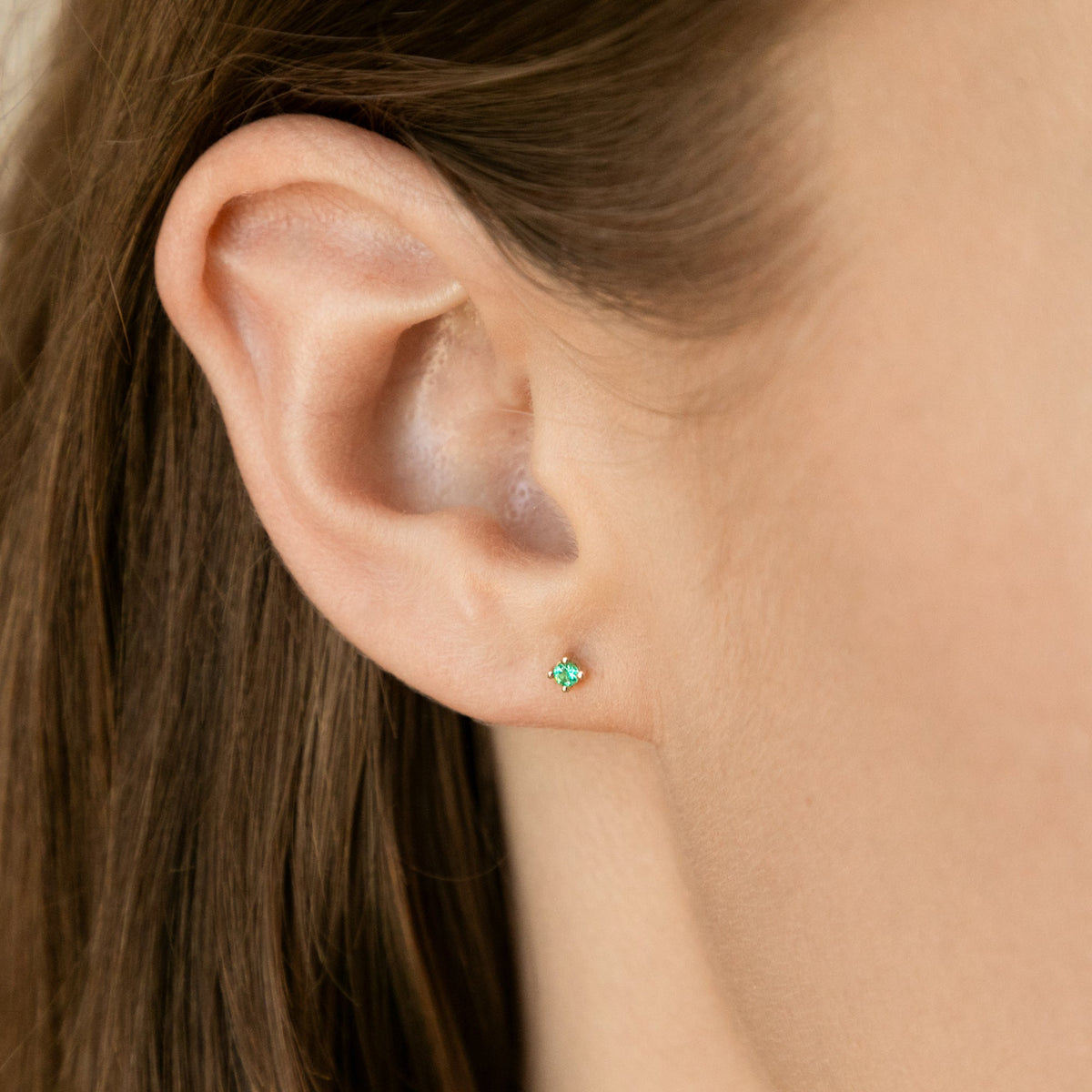 Emerald Flat Back Stud Earring