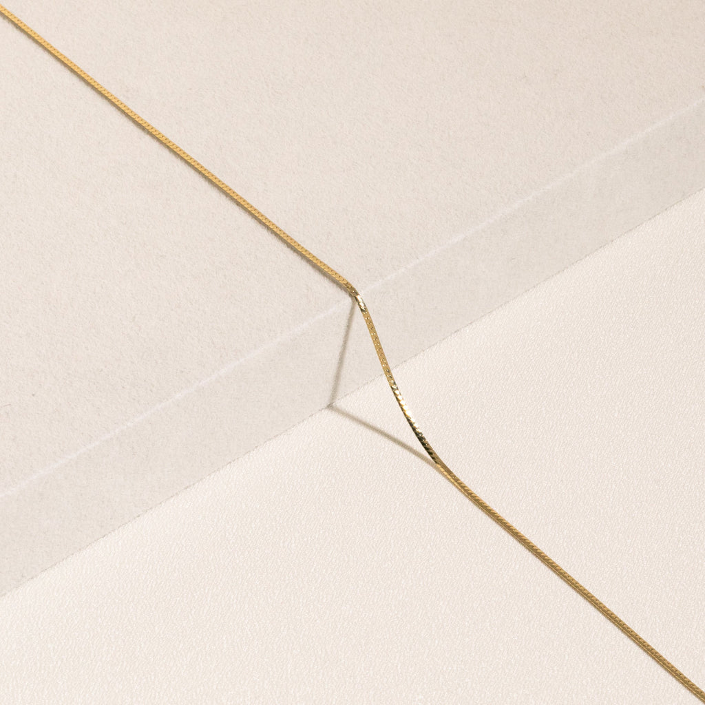 Dainty Herringbone Bracelet