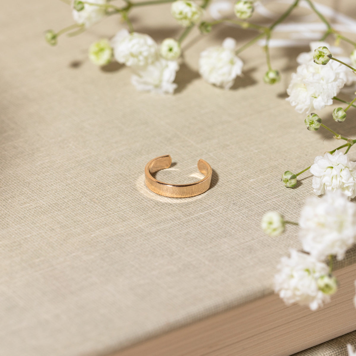 Dainty Flat Ear Cuff