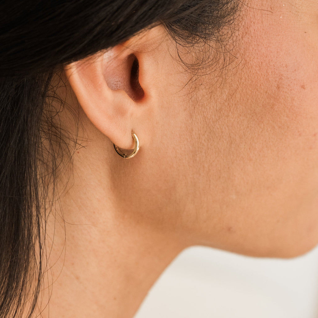 Huggie Hoop Earrings - 14k Solid Gold