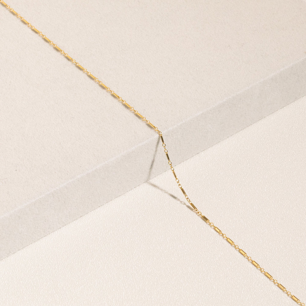 Dainty Shimmer Chain Necklace