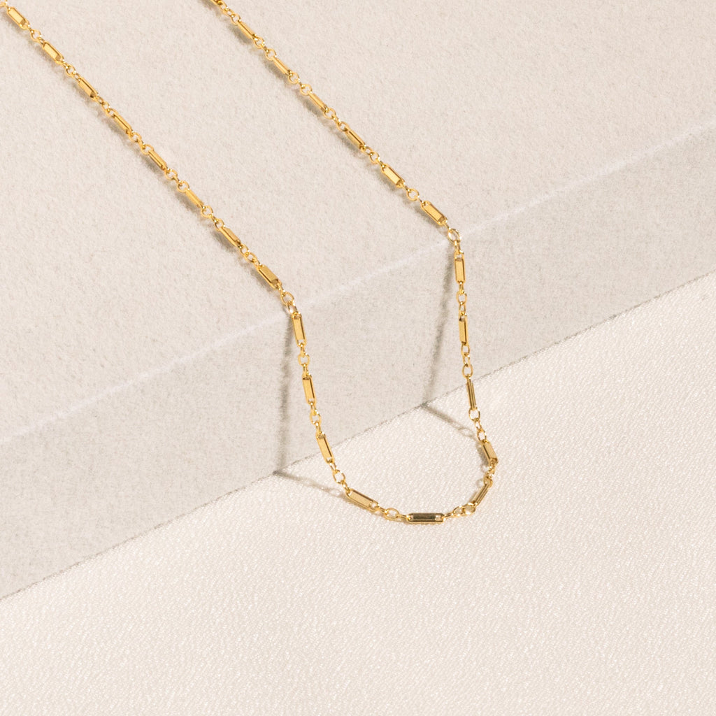 Dainty Shimmer Chain Necklace