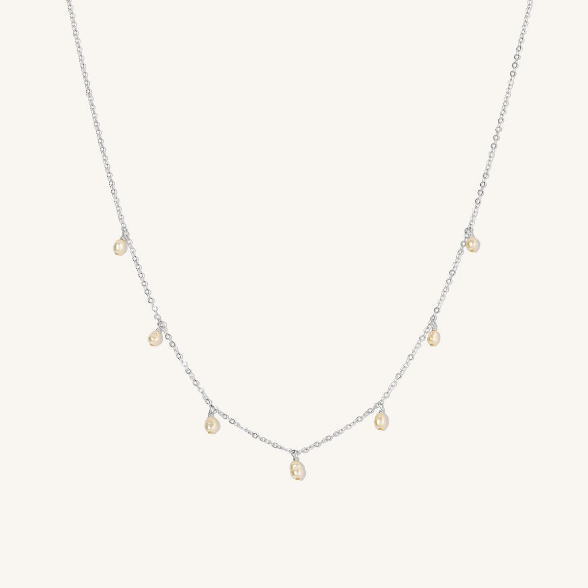 Dangling Pearl Necklace