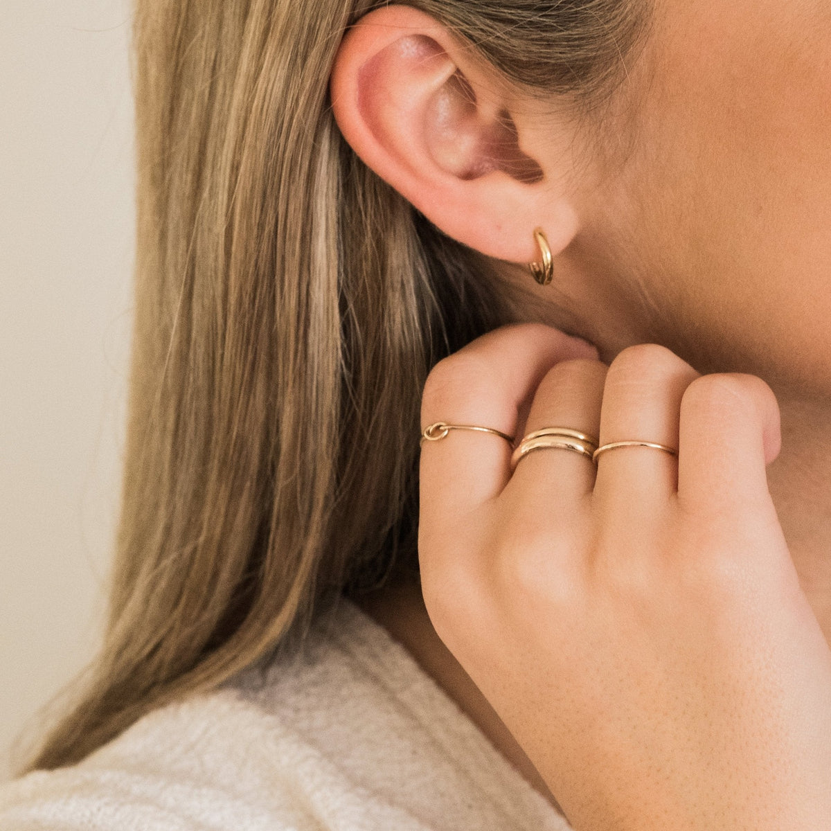 Huggie Hoop Earrings Set