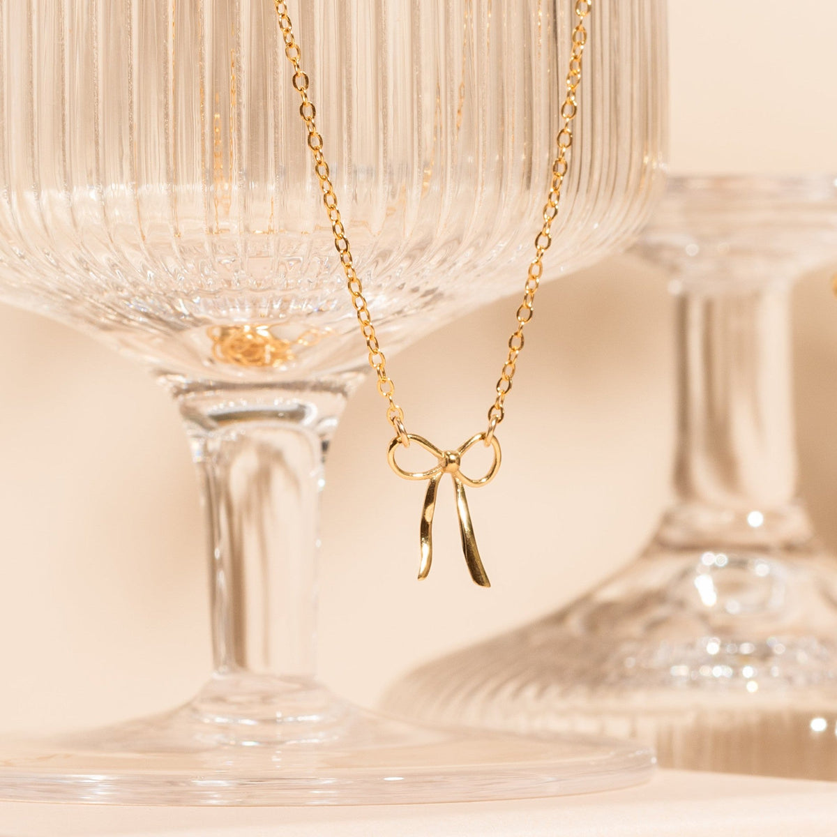 Dainty Bow Necklace