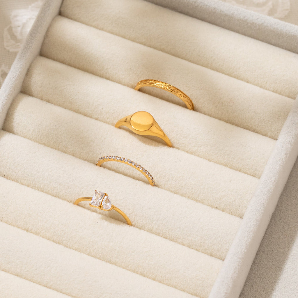 Filigree Band Ring
