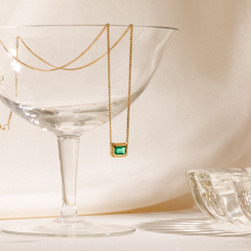 Ribbed Emerald Necklace