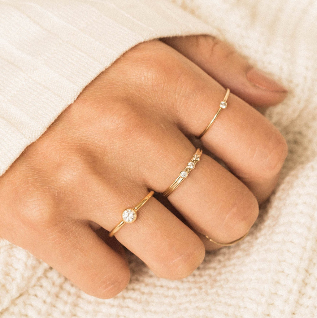 Tiny Solitaire Ring