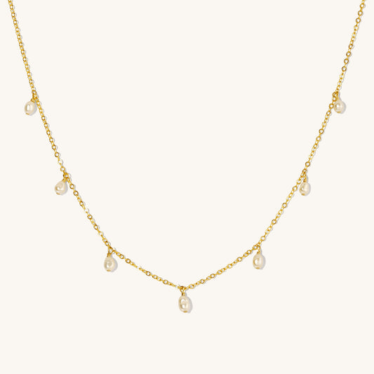 Dangling Pearl Necklace
