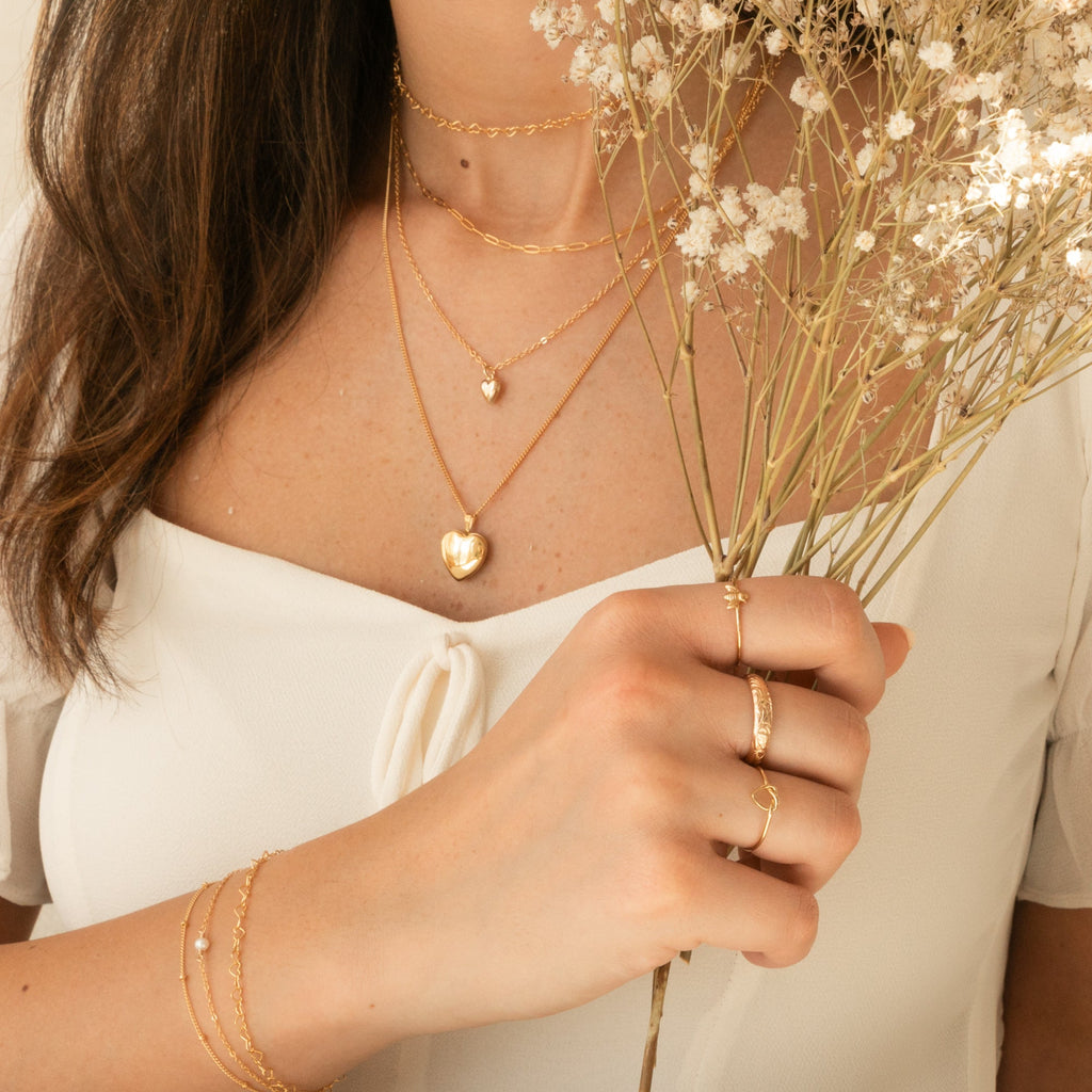 Thick Flower Band Ring